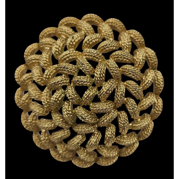 Vintage MONET Signed Monet Round Textured Gold Plated Braided Brooch Pin Big Bol - Picture 1 of 3